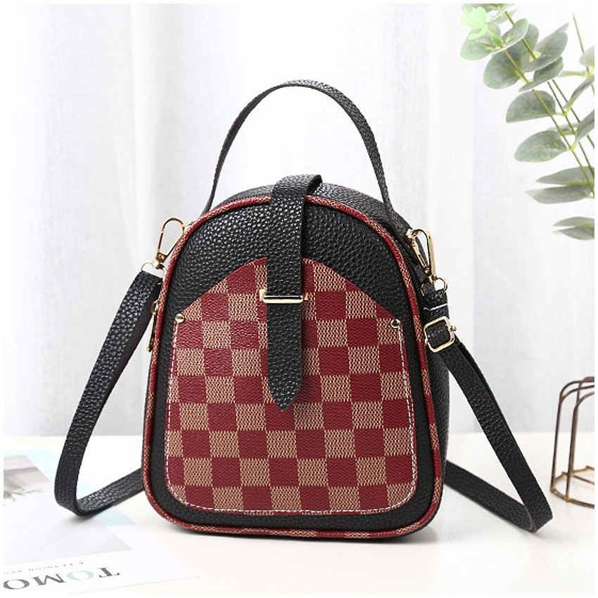 KW80829 Women's Checker Sling Bag Black Brown Square